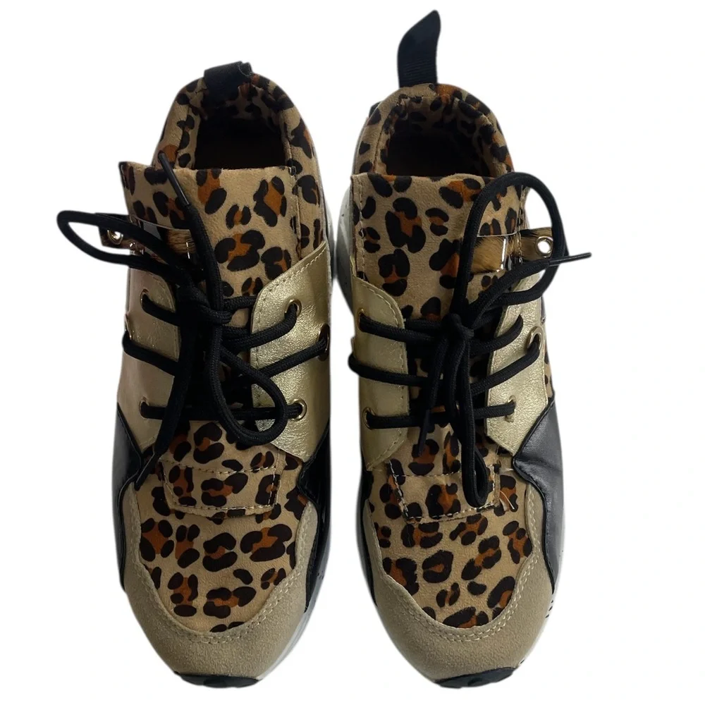 Leopard print Brown,Black,gold Animal Print Sneakers size 6 - Picture 2 of 8